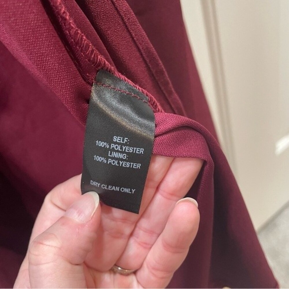 NWT Lulu’s Valerie Burgundy Ruffled Strapless Maxi Dress Size S - Picture 7 of 12